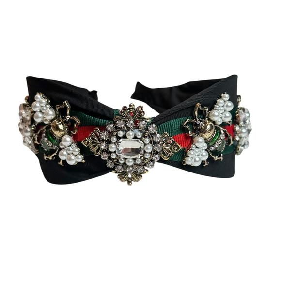 Elegant Black Headband with Pearls Crystals and Bee Details Fashion Hairband - Picture 3 of 5